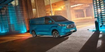 FORD_E_TRANSIT_CUSTOM_AUTOMOTUBER_1