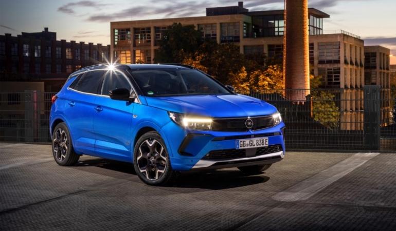 Opel’in Yeni SUV Modeli Grandland Türkiye’de
