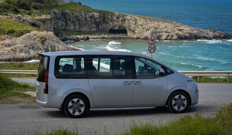Ödüllü Tasarıma Sahip Yeni Hyundai STARIA Türkiye’de