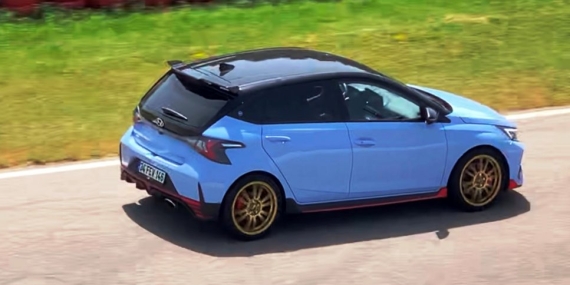 Motorsporları tutkunu gençler Körfez Pisti’nde adrenaline doydu