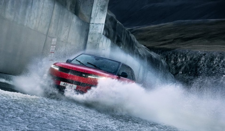 Yeni Range Rover Sport dünya lansmanı ile tanıtıldı