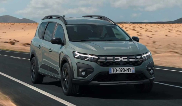 DACIA’nın ilk hibrit motorlu modeli “Jogger Hibrit 140” Nisan ayında Türkiye’de
