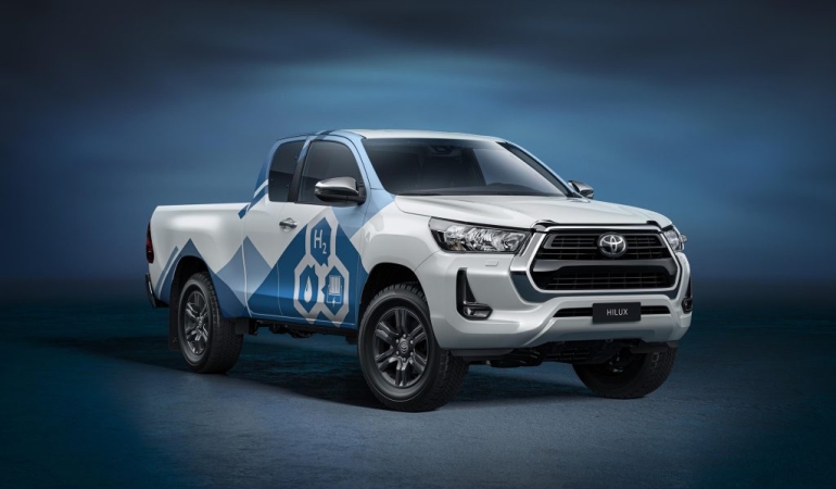 Toyota, Hidrojen Yakıt Hücreli Hilux Prototipi üzerinde çalışıyor
