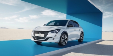 PEUGEOT_e_208_automotuber_2