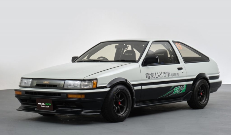 TOYOTA Tokyo’da ata genleriyle JDM tutkunlarını heyecanlandırdı