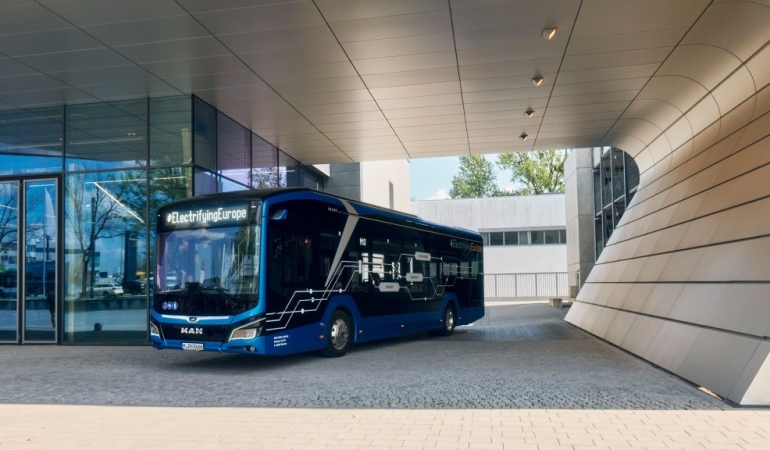 MAN en büyük uluslararası otobüs ödülünü üst üste 3. kez kazandı