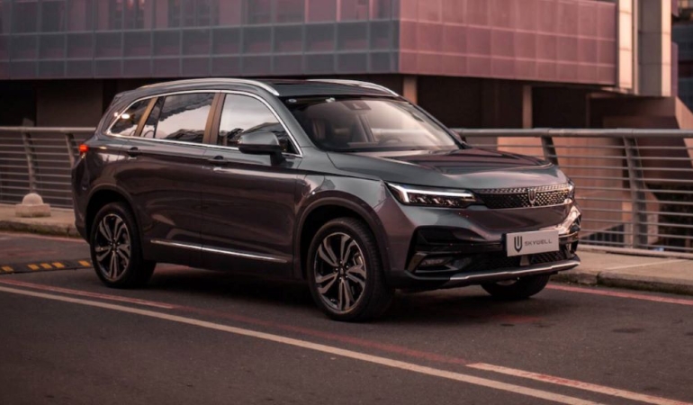 Menzili 646 km’ye uzayan Skywell ET5 Long Range Türkiye’de satışa sunuldu