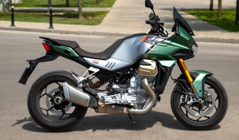 TEST – Moto Guzzi V100 Mandello S “Kanatlı Motosiklet”