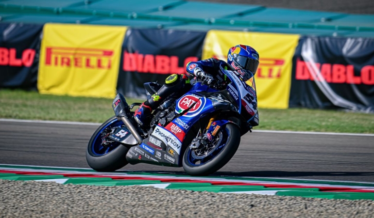 Toprak Razgatlıoğlu Imola’ya yeni bir soluk getirdi