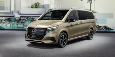 Yeni_Mercedes_Benz_Hafif_Ticari_Araclar_automotuber_3