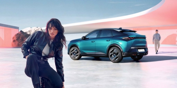 Peugeot’nun yeni ileri seviye elektrikli fastback SUV modeli
