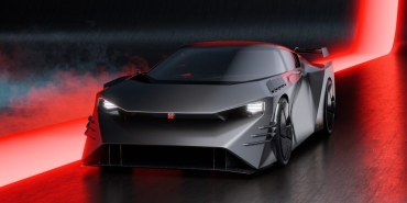 Nissan_Hyper_Force_automotuber_1