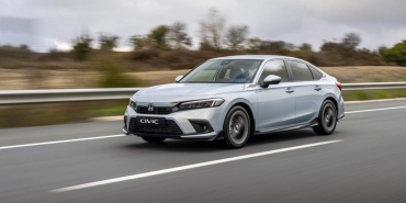 Honda_Civic_Sedan_automotuber_1