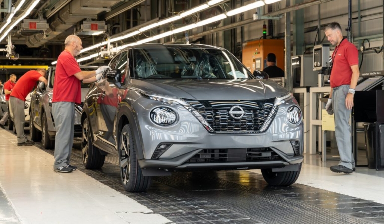 NISSAN’dan 3 milyar sterlin değerinde elektrifikasyon yatırımı ve yeni modeller