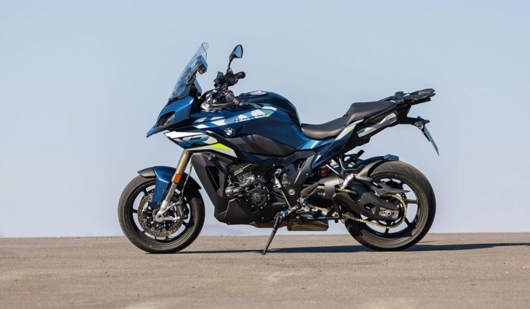 Yeni BMW M1000XR ve S1000XR tanıtıldı