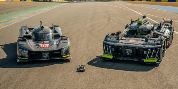 LEGO Technic PEUGEOT 9X8 24H Le Mans Hybrid Hypercar İstanbul’da