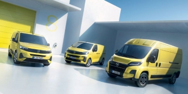 opel_ticari_arac_ailesi_auomotuber_1