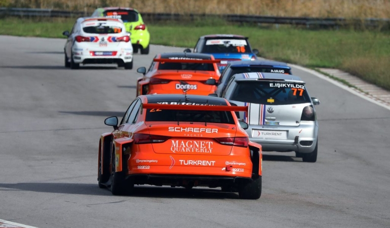 Türkiye Pist Şampiyonası’nın son yarışı Körfez’deydi