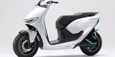 Honda_Elektrikli_Motosiklet_automotuber_3