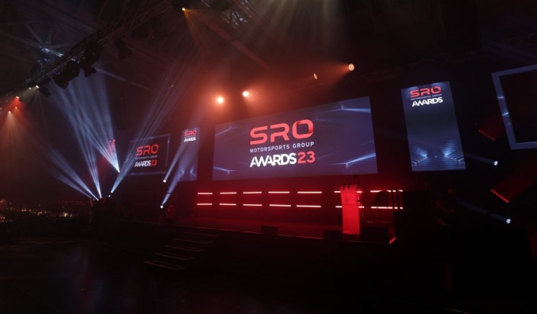 Borusan Otomotiv Motorsport GT4 Avrupa Serisi üçüncülük kupasını aldı