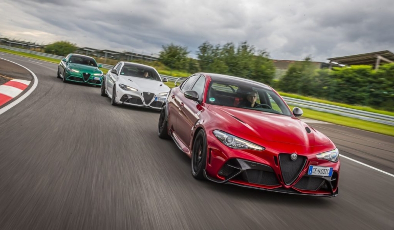 Alfa Romeo’ya 3 Kategoride En İyi Otomobil Ödülü