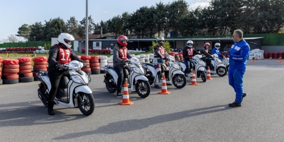 Honda Motosiklet Türkiye’den scooter sürüş güvenliği eğitimi
