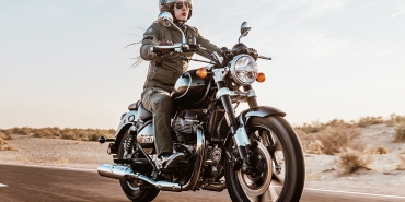 Royal_Enfield_automotuber_1