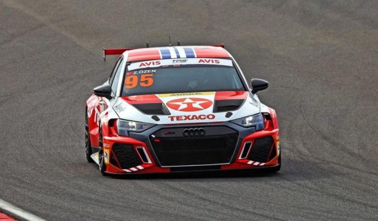 Türkiye Pist Şampiyonası yarışı 9 yıl aradan sonra yine İstanbul Park’taydı