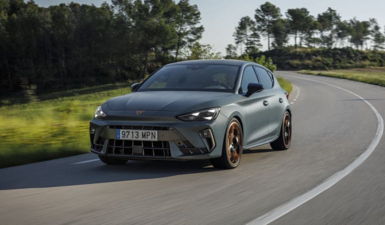 Yeni CUPRA Leon Türkiye’de satışa sunuldu