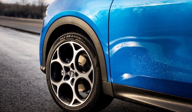 Güvenlik için Pirelli Cinturato All Season SF3