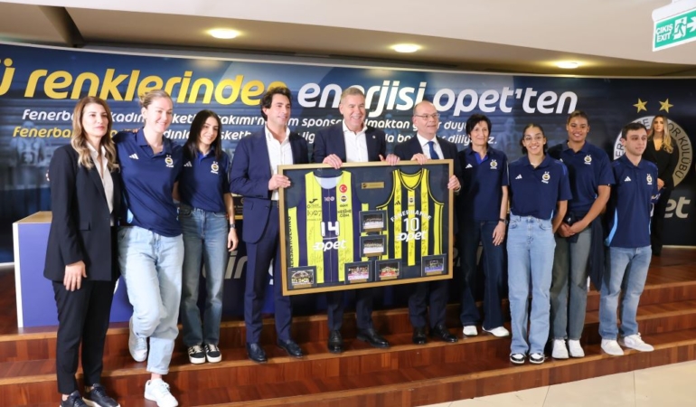 OPET Fenerbahçe Kadın Basketbol takımının isim sponsoru oldu