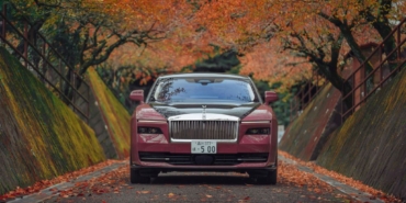 automotuber_RollsRoyceUcuncuyukseksat__s__Spectre