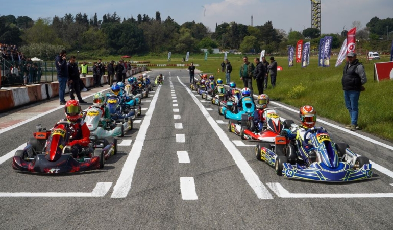 Karting sezonu Körfez’deki yarışlarla başladı