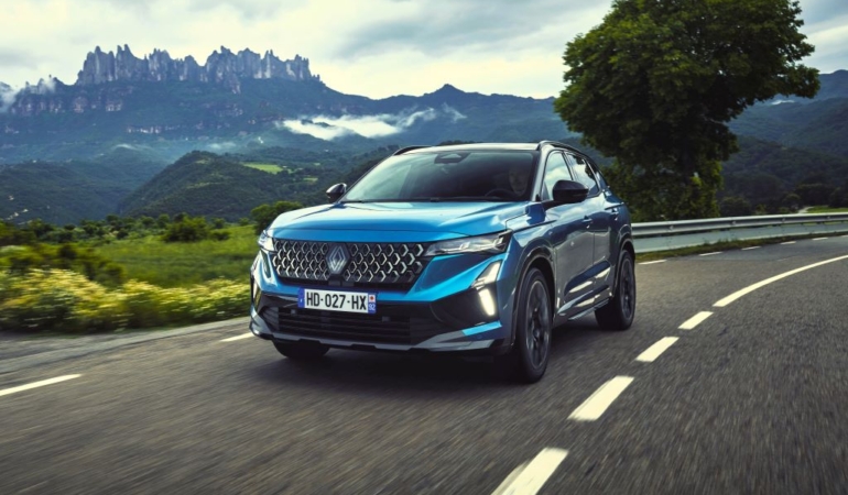 Makyajlanan Yeni Renault Austral Türkiye’de satışa sunuldu