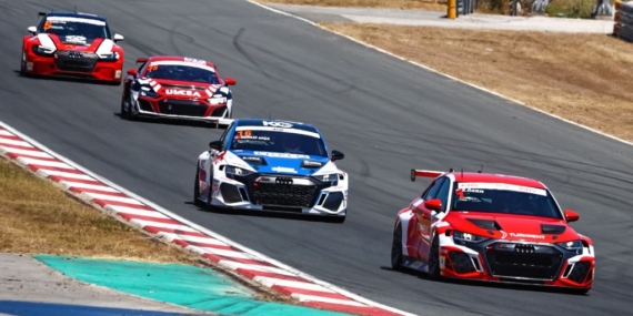 İstanbul Park’ta yarış heyecanı eksik olmuyor