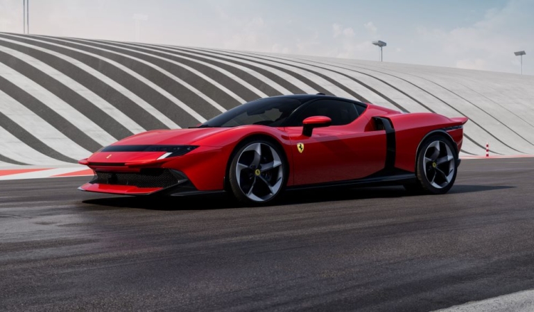 1050 HP Yeni Ferrari 849 Testarossa tanıtıldı