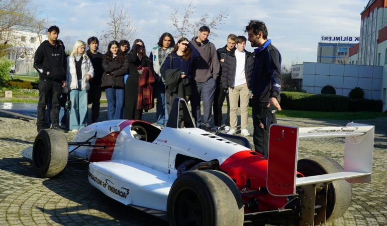 Türkiye’nin ilk “Yarış Mühendisliği Eğitimi” start alıyor