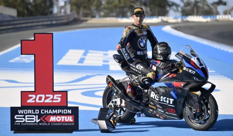 automotuber_Toprak_Razgatlioglu_SBK_world_champion_2025_KNN_54